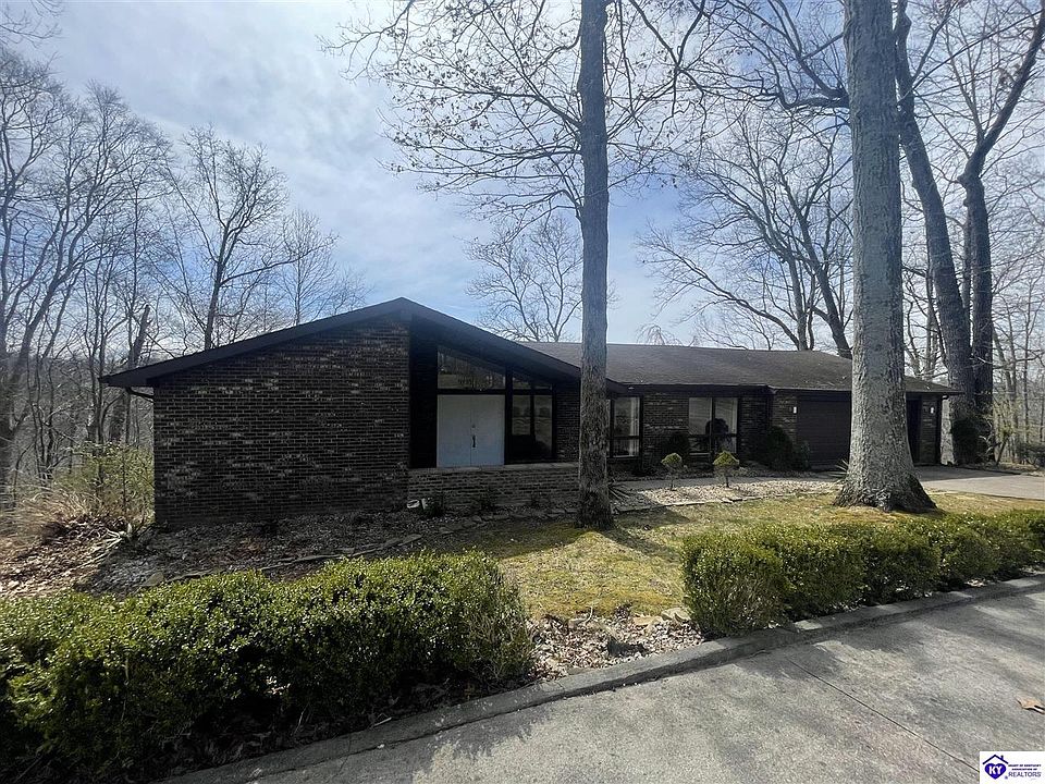 1st image of 3921 Hickory Hill Dr