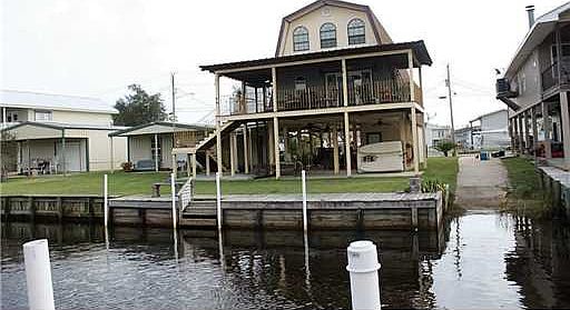 2nd image of 843 Dove Blvd