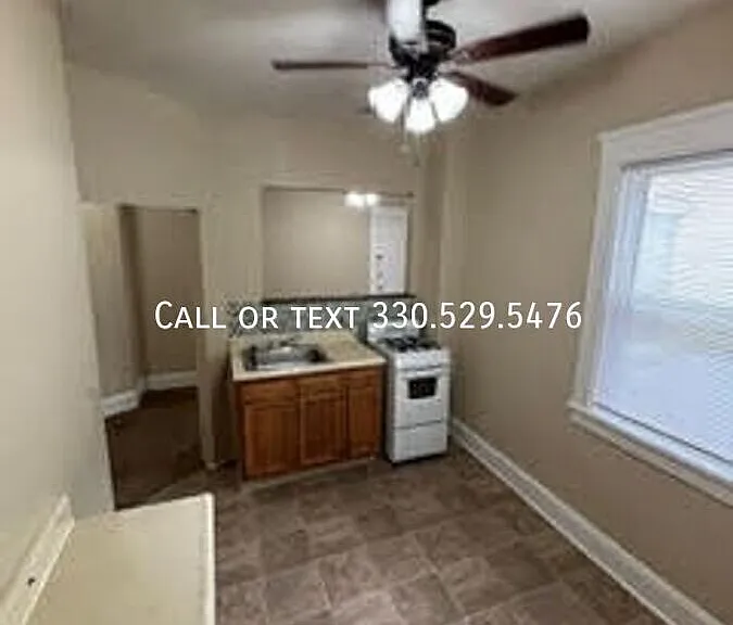 12933 Clifton Blvd — Photo 34