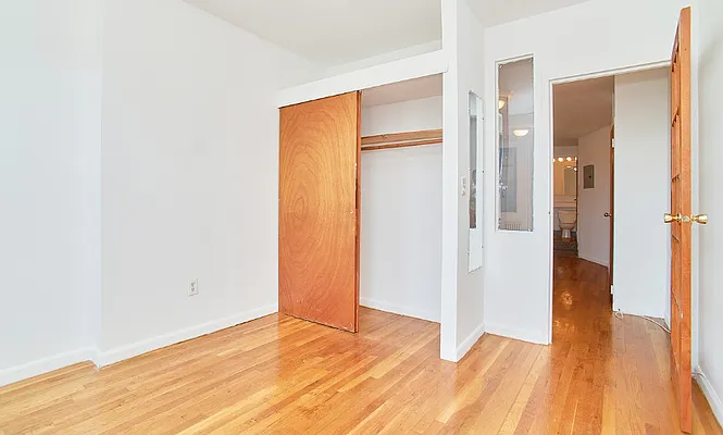 Rented by REAL New York | media 19