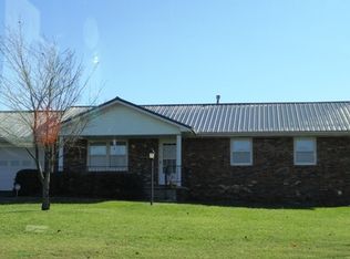 355 Steeplechase Dr, Campbellsvlle, KY 42718