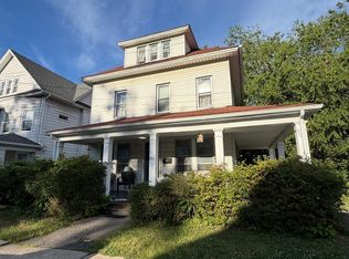 810 Briarwood Avenue, Bridgeport, CT 06604