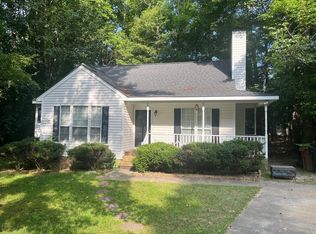 300 Wolfbridge Rd, Holly Springs, NC 27540