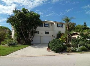 4571 Beach Dr SE, Saint Petersburg, FL 33705