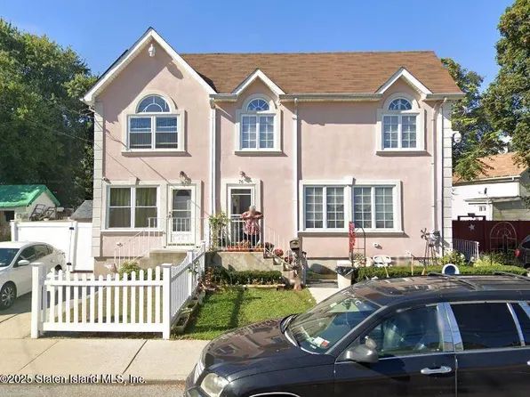76 Alaska St, Staten Island, NY 10310