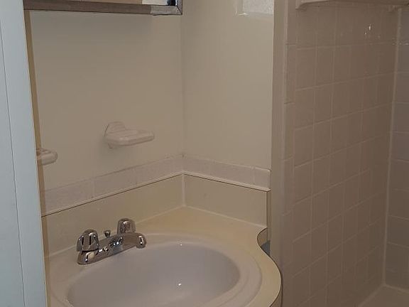 3rd image of 4632 Holly St APT 7