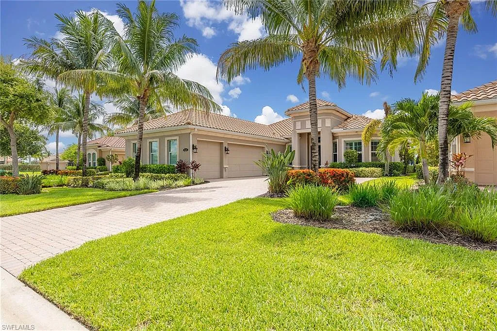 3 bed, 3.5 bath, 2806 sqft, $20,000 — Photo 2
