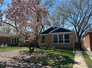 312 Darrow Ave, Evanston, IL 60202