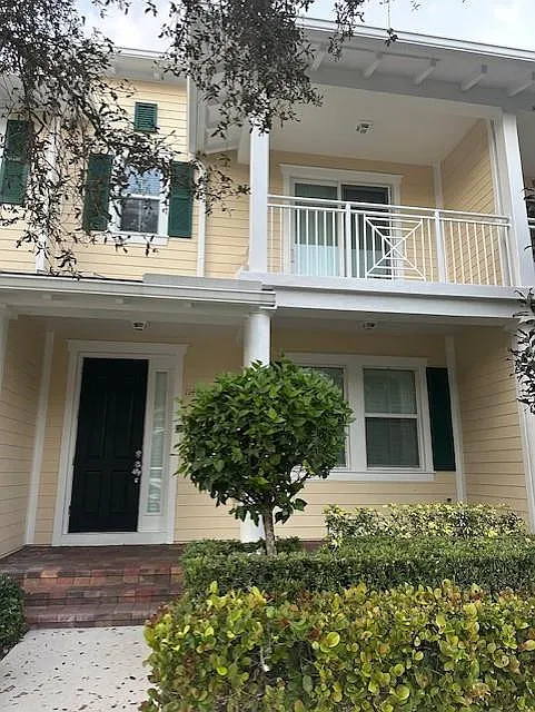 3 bed, 2.5 bath, 1533 sqft, $3,500 — Photo 1