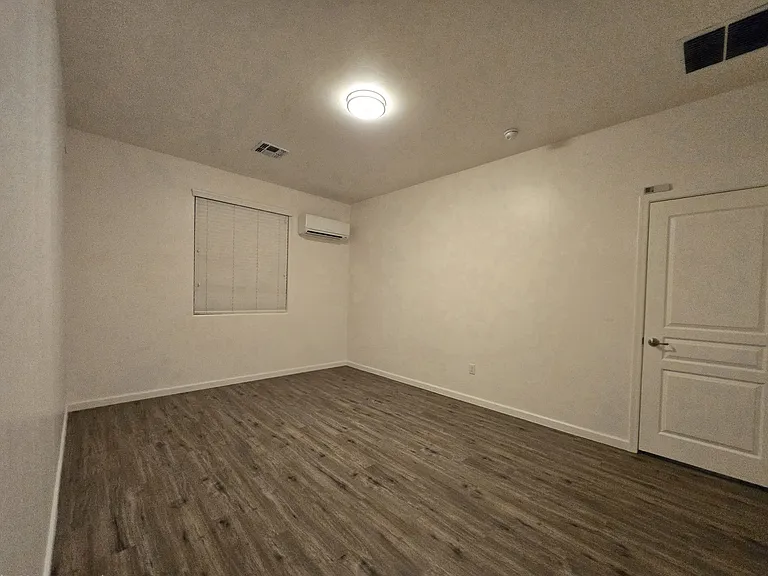 579 W Camino Sorpresa — Photo 14