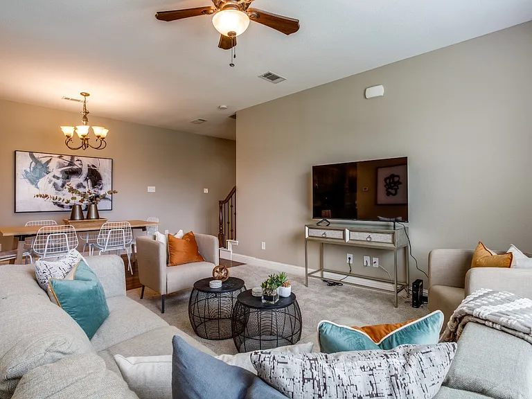 1309 Halcyon Pl — Photo 12