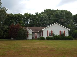 349 Wells Purdom Dr, Almo, KY 42020