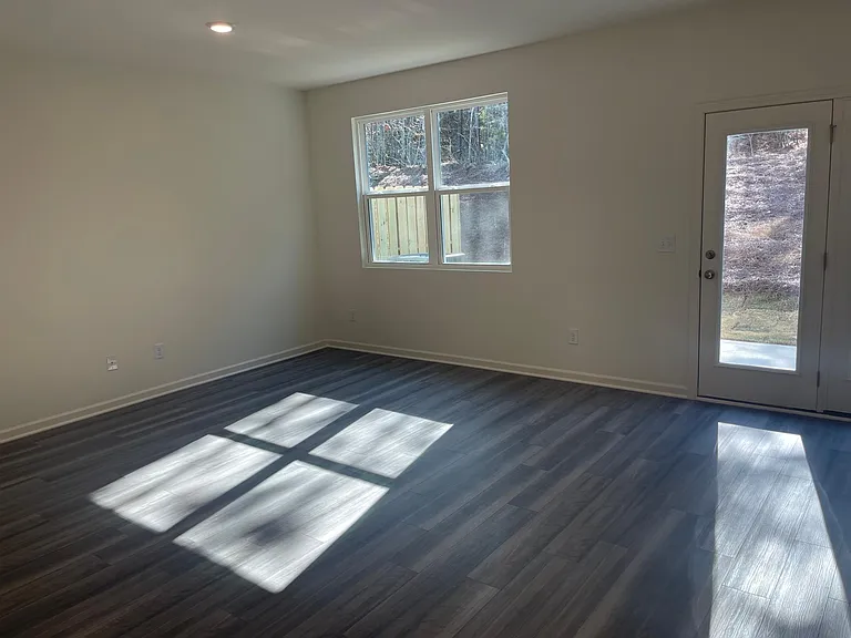 148 Rydal Way — Photo 13