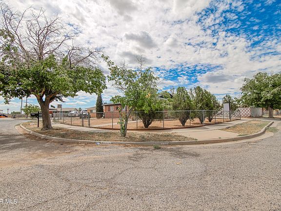 4th image of 5652 Edinburg Dr