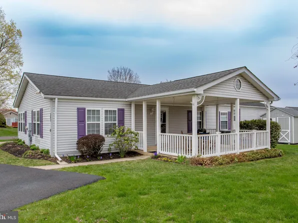 383 Thrush Ct W #W, New Hope, PA 18938