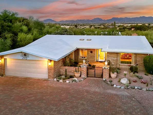 1642 E Entrada Tercera, Tucson, AZ 85718