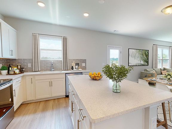 5th image of 110 Glacier Way Lot 326