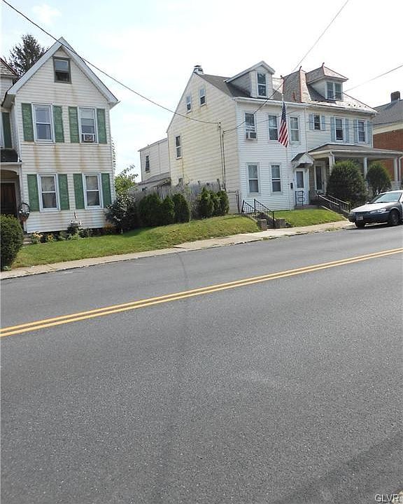 2nd image of 1848 Freemansburg Ave