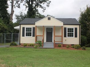 2722 Stratford Dr, Greensboro, NC 27408