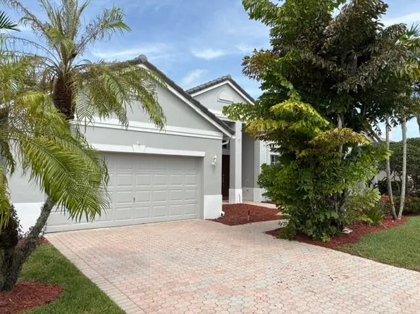 2721 W Abiaca Cir, Fort Lauderdale, FL 33328