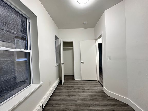 4th image of 337 Randolph Ave APT 2