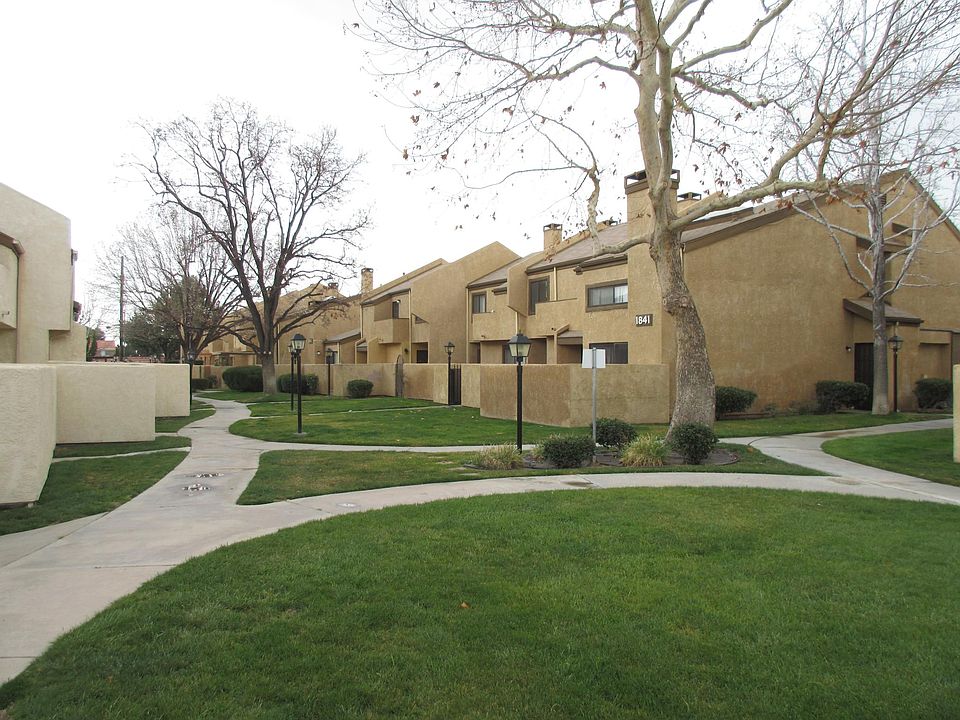 1st image of 1842 E Avenue J2 APT 2