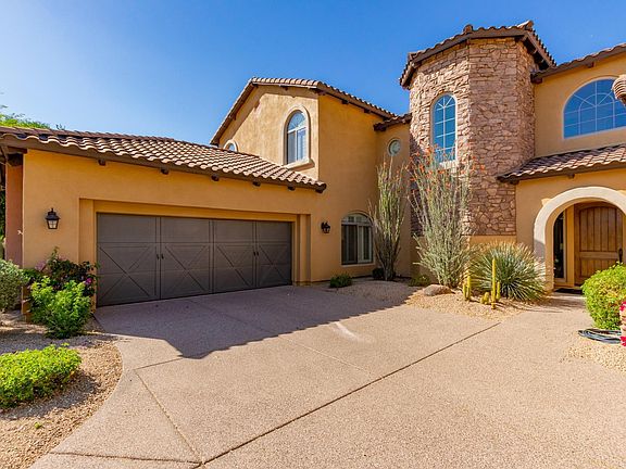 3rd image of 3712 E Bryce Ln