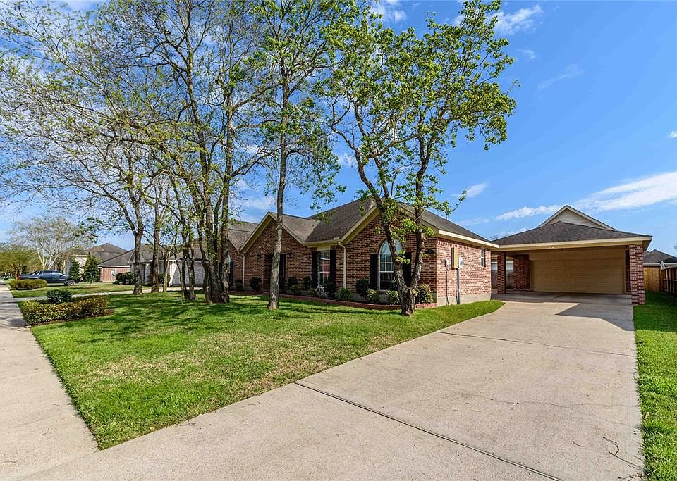 1st image of 2107 Meadows Blvd