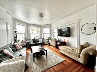 144 Coolidge St #3, Brookline, MA 02446