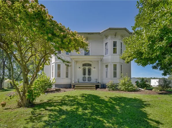 8573 State Route 7, Williamsfield, OH 44093