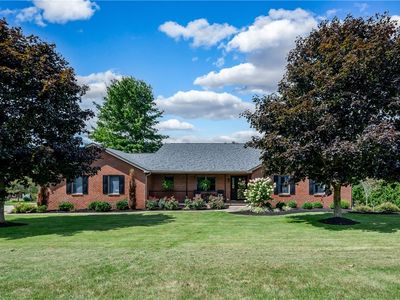 100 Sun Ridge Ct, Butler, PA, 16001