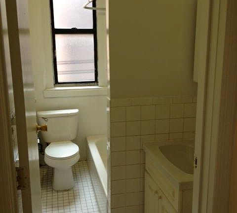 2nd image of 110 Audubon Ave