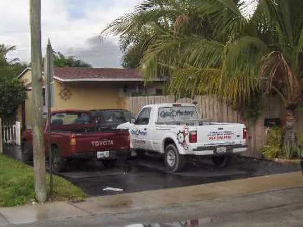 441 NE 58th St, Fort Lauderdale, FL 33334