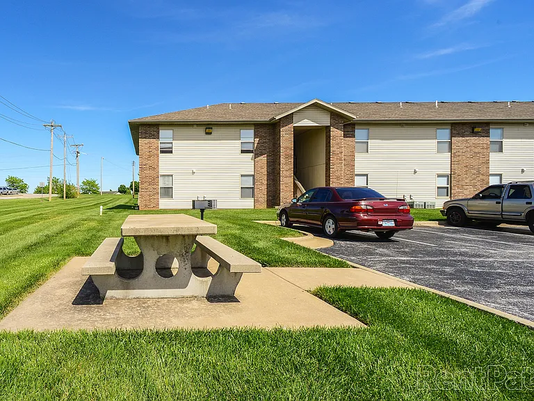 Huntley Ridge East — Photo 18