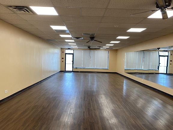 2nd image of 4749 137th St