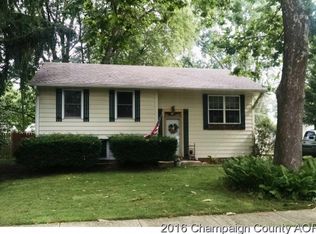 2502 Sheridan Dr, Champaign, IL 61821