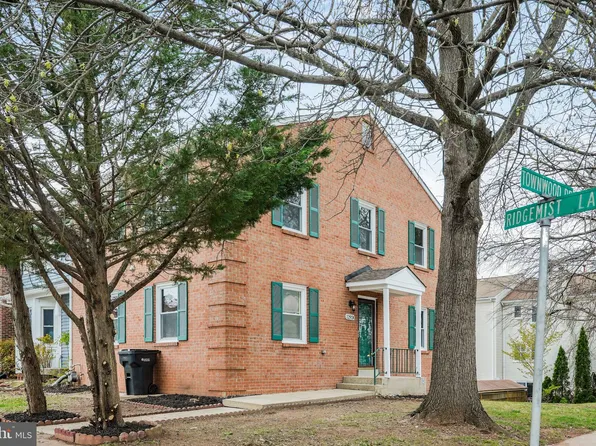 12924 Ridgemist Ln, Fairfax, VA 22033