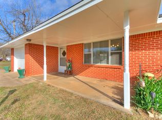328 E Van Buren St, Crescent, OK 73028