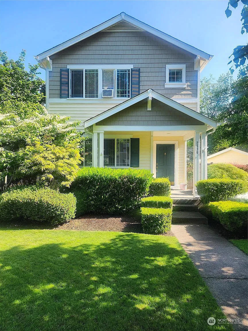 3 bed, 1596 sqft, $3,000 — Photo 1