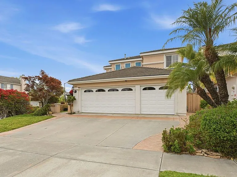 5643 Willowmere Ln — Photo 3