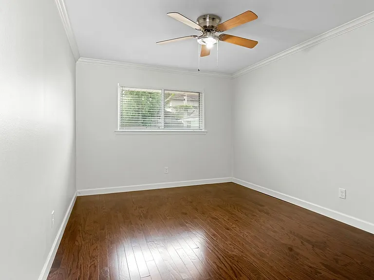 5219 Cheena Dr — Photo 15