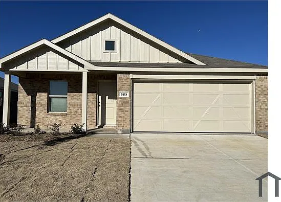2813 Watchpoint Rd — Photo 2