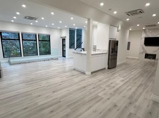 6804 Gunn Dr, Oakland, CA 94611