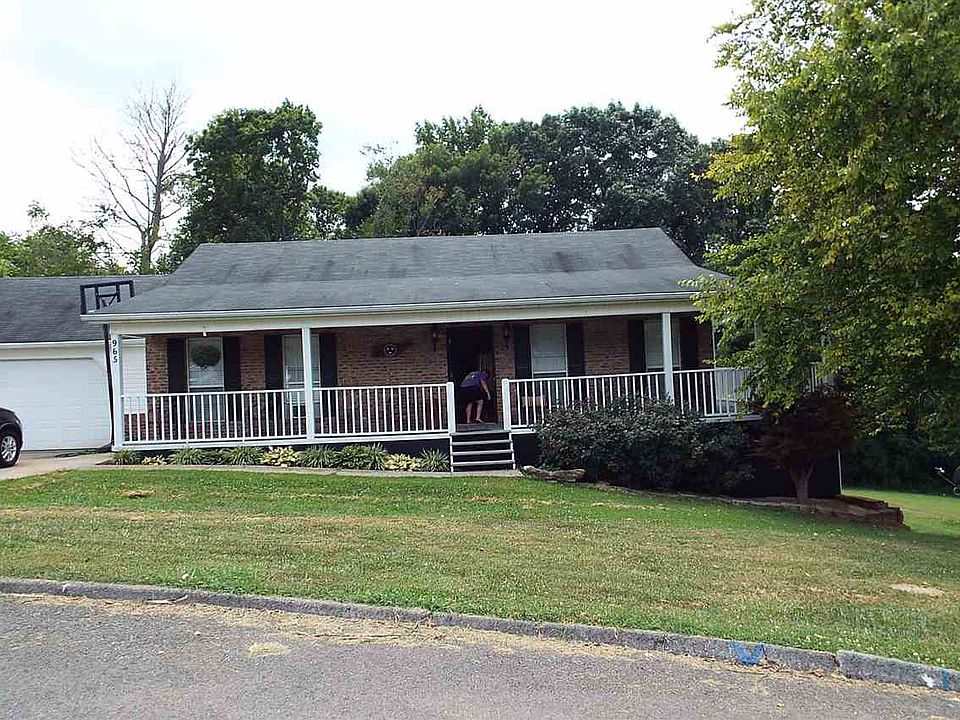 1st image of 965 Beth Dr