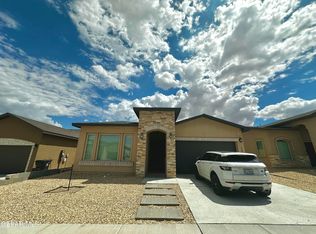 132 Ruth Trl, Santa Teresa, NM 88008
