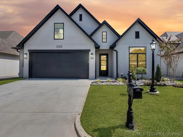 1223 E 71st Pl N, Broken Arrow, OK 74014