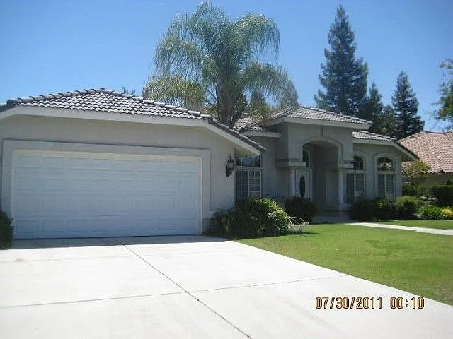 11019 Danecroft Way photo 1