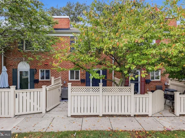 1453 N Van Dorn St, Alexandria, VA 22304
