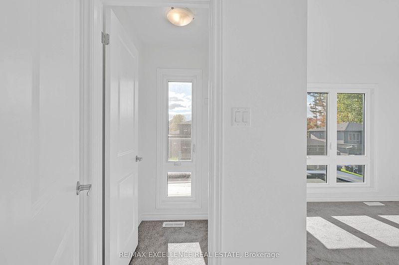 Wasaga Beach House for rent - 4 Bedrooms — photo 29