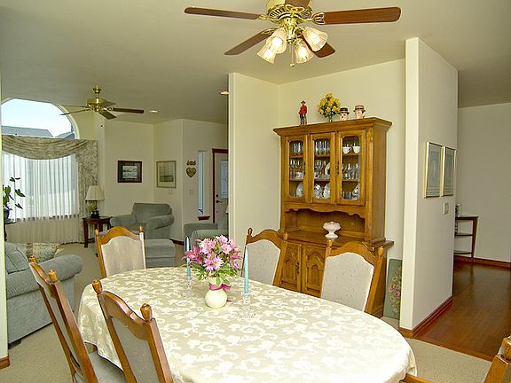 4-Dining room